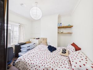 Photo 16- click for photo gallery